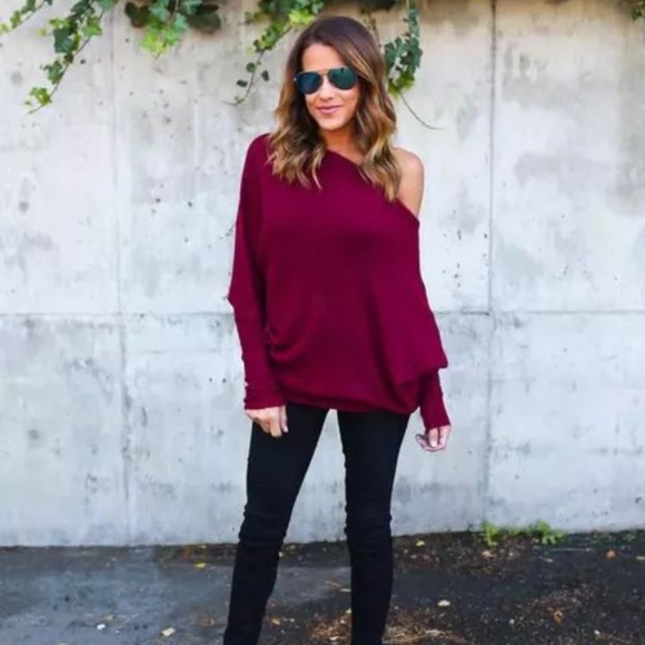 LAST ONE! Batwing Off Shoulder Lightweight Sweater - Picture 2 of 8